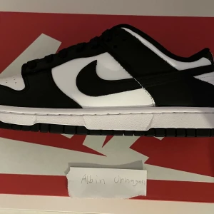 Nike dunk panda - Nike dunk panda Helt nya/DSWT