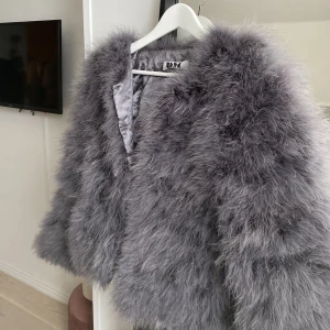 Päls jacka - Varm pälsjacka, Stl XS (S)😍 Köparen står för frakten!💕