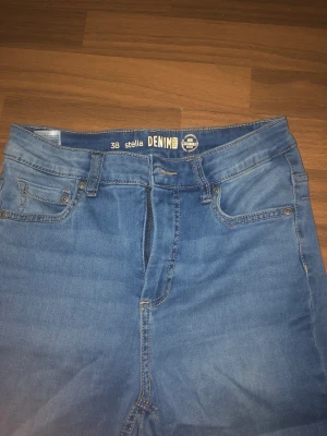 Ni - Skinny jeans från DENIM i storlek 38 