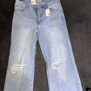 Jeans  - Helt nya jeans som är ifrån 157 och är i storleken XL ❤️