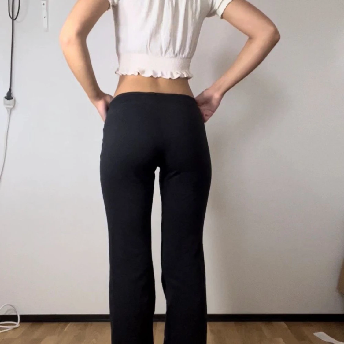 lågmidjade GAP byxor  - 90