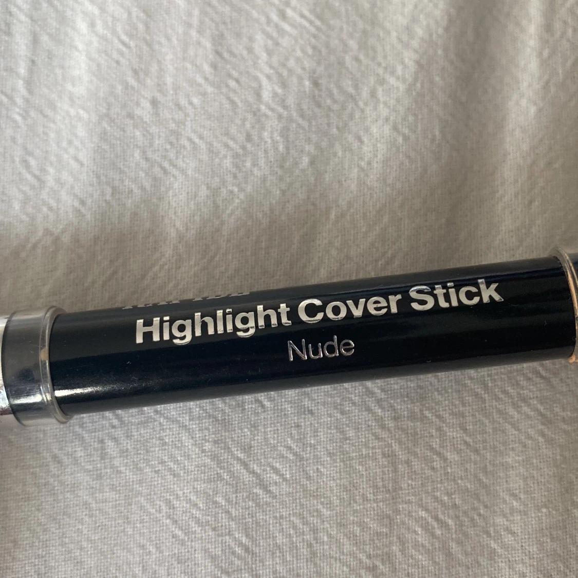 Highlight cover stick - 90