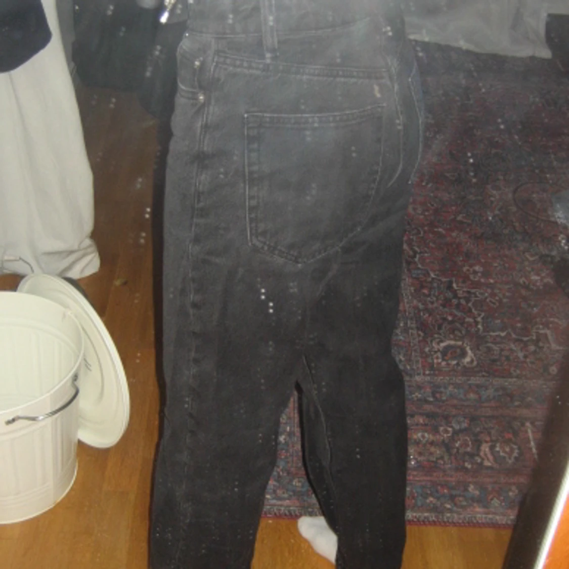 Svarta jeans
