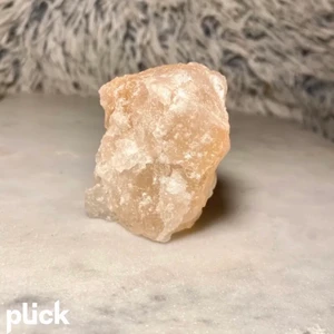 Saltsten💗 - Den ger fräschare inomhusluft, är bra för personer med astma, den dödar luftburna bakterier inomhus och stärker immunförsvaret. Det är några av de hälsobringande egenskaper som saltstenslampor kan ge, enligt flera hälsobutiker som säljer lampor,100% äkta💗