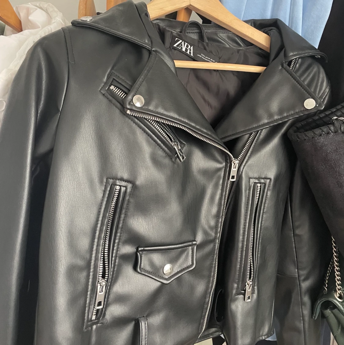 Zara Skinnjacka  - 91