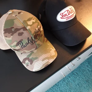 Kepsar - Nyskick. 200kr st