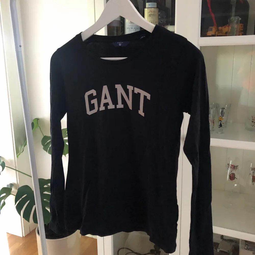 Långärmad Gant tröja, använt ett fåtal gånger. Storlek S. Tröjor & Koftor.