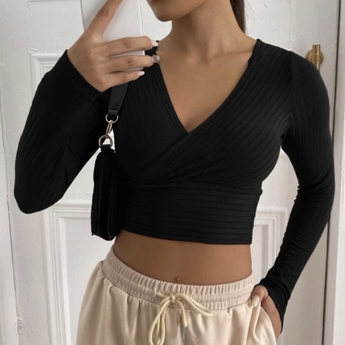 Ribbstickad Svart Tröja - 90