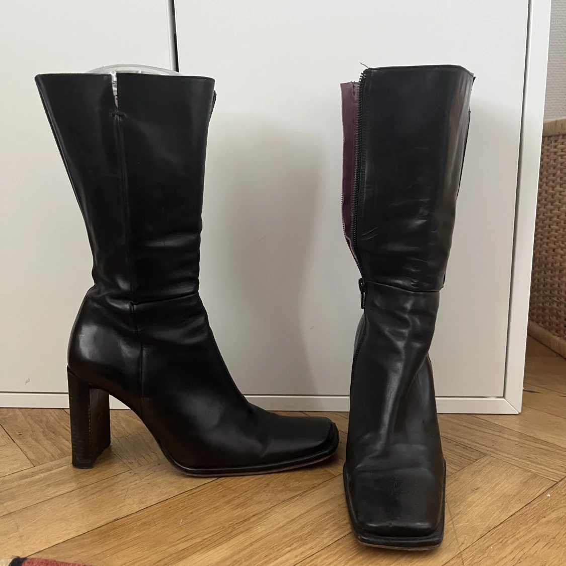 Boots  - 90
