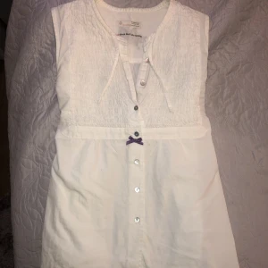 Odd Molly  - En super söt och somrig topp ifrån Odd Molly💐🌸🙌🏼