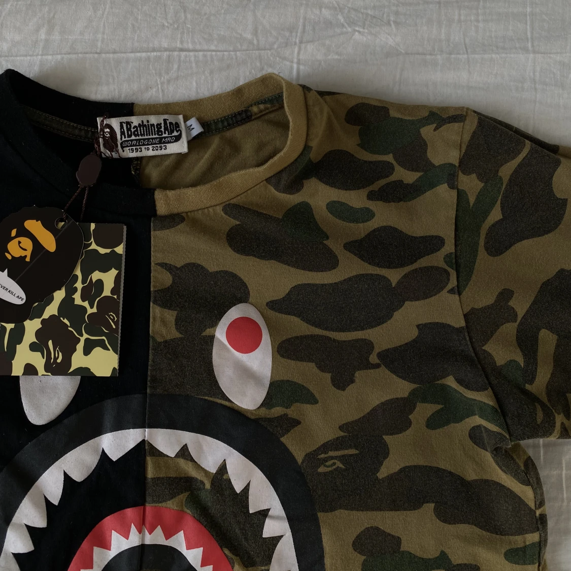 Bape T-shirt ( a beathing ape) - 90