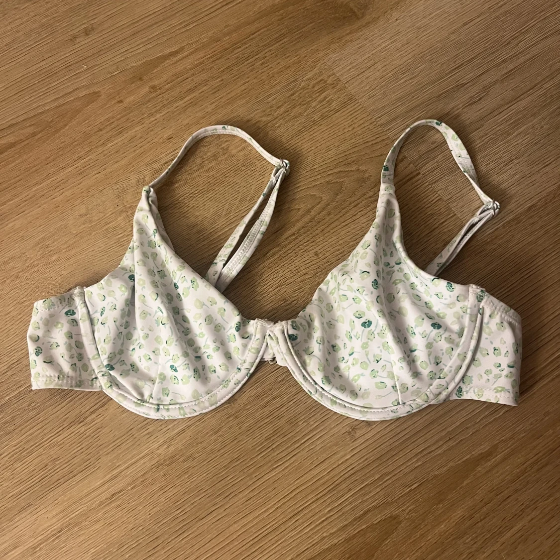 Shein bikiniöverdel 