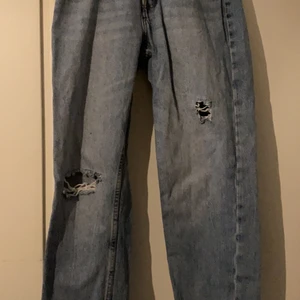 Byxor från new yorker storlek S - Jättebra skick men jag har tyvärr tröttnat på dom sitter även jättebra i passform