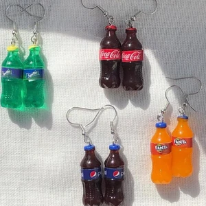 Läsk-örhängen💛 - En favorit i sommar på varma sommardagar!⚡️ 35kr/paret, frakt tillkommer på 14kr! Skriv till mig vid intresse💛