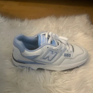 New balance 550 unc - Säljer dessa helt nya new balance 550 som jag köpt i fel storlek.