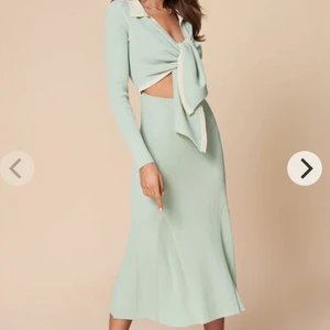 Adoore klänning storlek 38  - Riviera dress pistage nypris 1495 kr