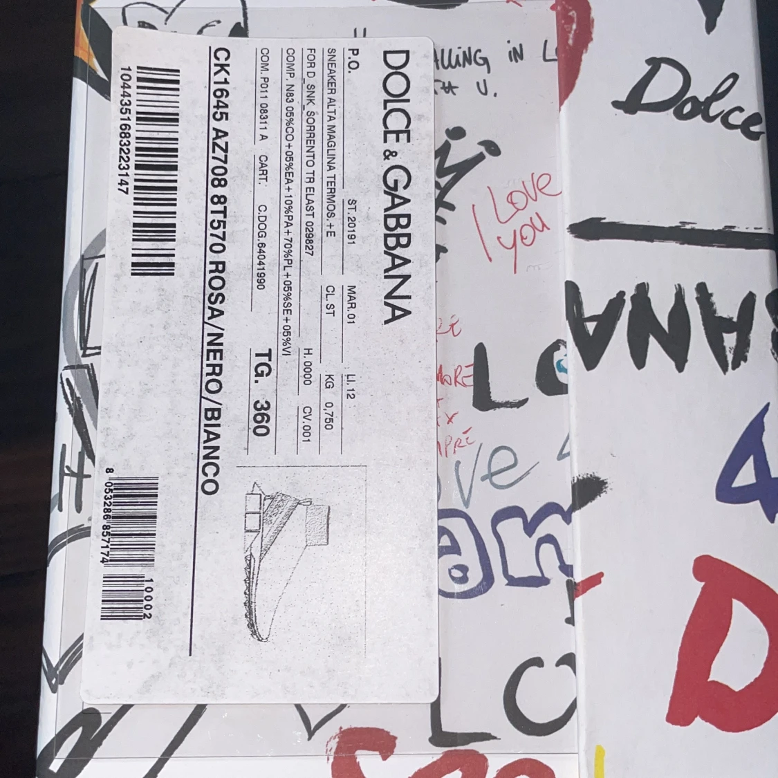 Dolce&Gabbana skor. Använt max 4 gånger. Köpta ifrån Farfetch med totalsumman 432,12 ( EUR). Skorna är äkta och man får även med paper vid köp.  - 91