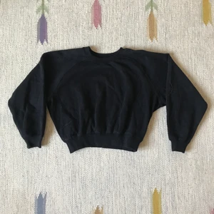 Björn borg bundle  - Björn borg sweaters and joggers 2 hoodies one S regular hoodie and one cropped L hoodie (fits like an oversized S) 1 crew neck and 1 pair of jogger bottoms size s  