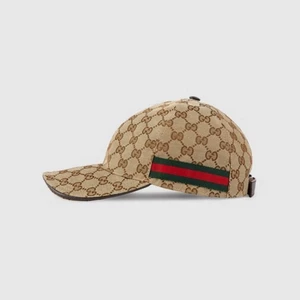 Gucci keps sökes!! - Söker en gucci keps i antingen beige eller Söker en gucci keps i beige eller svart. priset kan varieras beroende på kepsen. Skriv om du har! Möts i stockholm