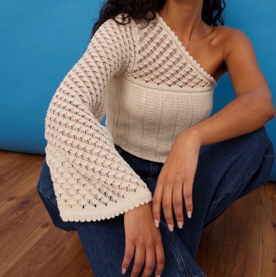 Stickad topp en Axel nakd