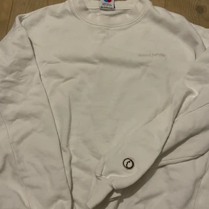 Distrikt 46 - Distrikt 46 sweatshirt i storlek S, köpt för 600 säljer för 250. 