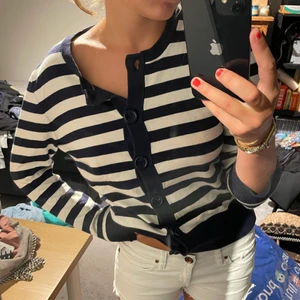 Randig kofta - Supersöt kofta❤️‍🔥