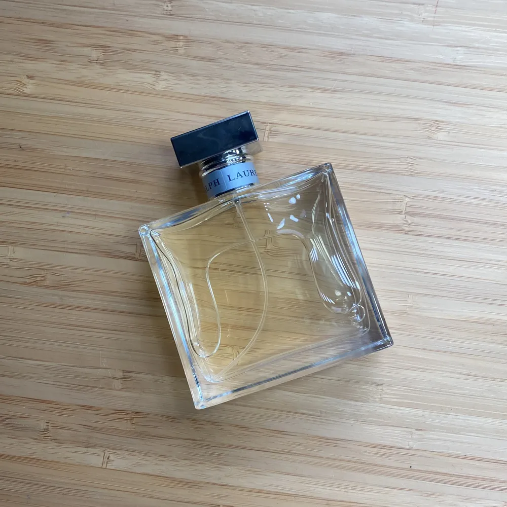 Oöppnad parfym från Ralph lauren🌸🌸 Fräsch doft. Övrigt.