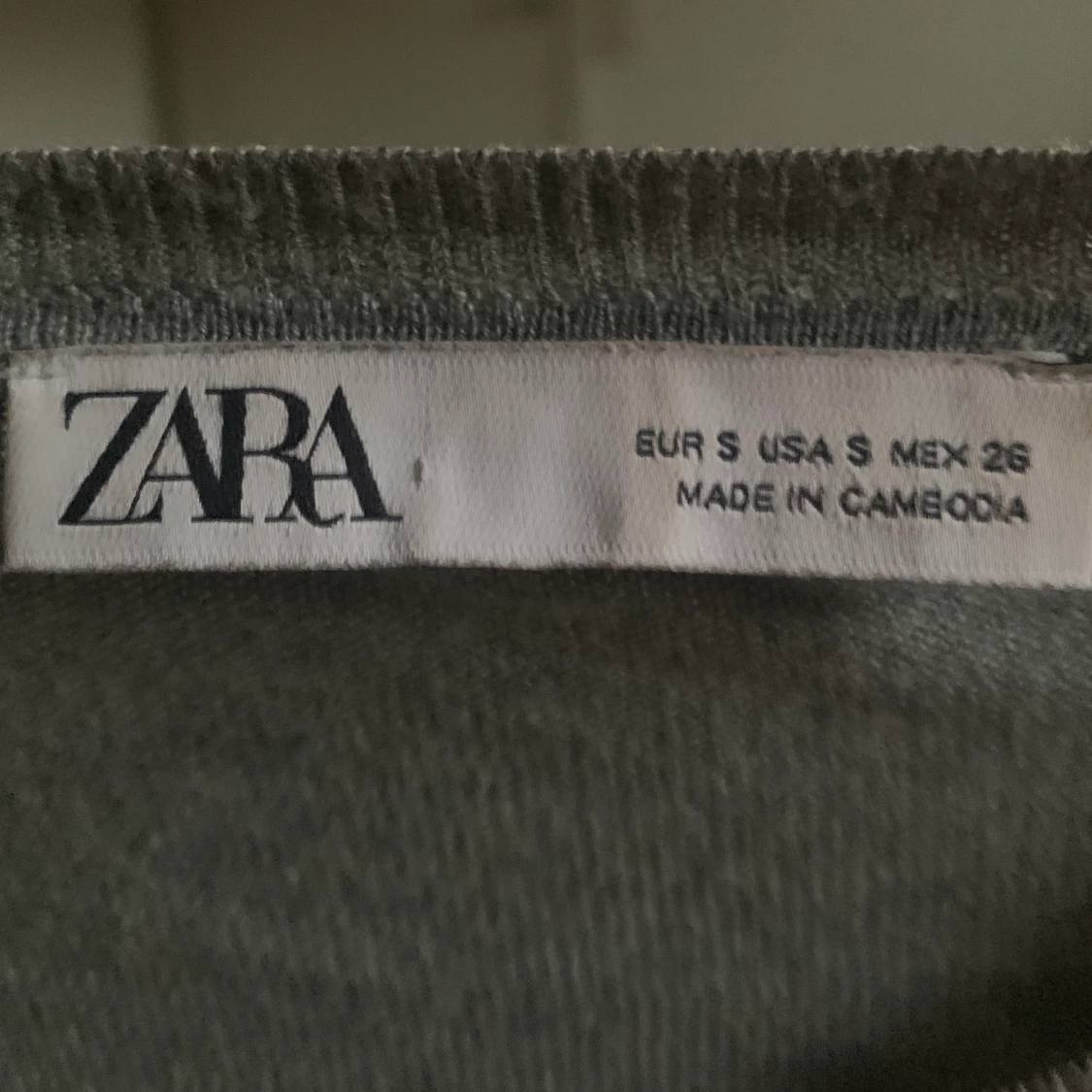 Tröja från Zara - 90