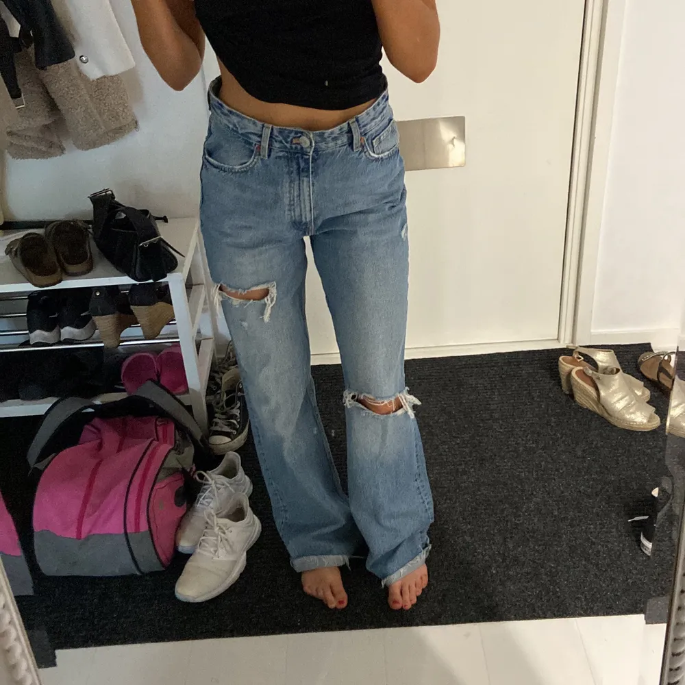 Nya jeans från Zara. Jeans & Byxor.