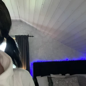 Mjukis tröja - Mjukis tröja, bra material super skön. Använd 1-2 gånger.