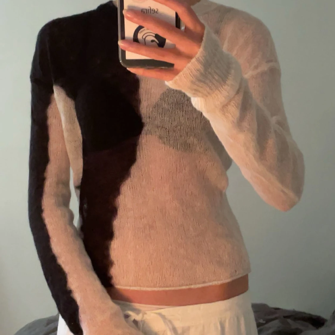 Vit och svart stickad tröja Weekday - 1