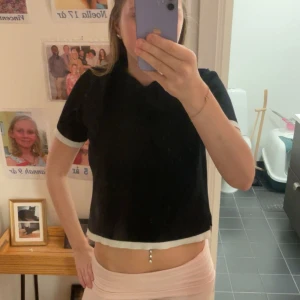 Zara topp med vita ränder  - Stolek s skit snygg 
