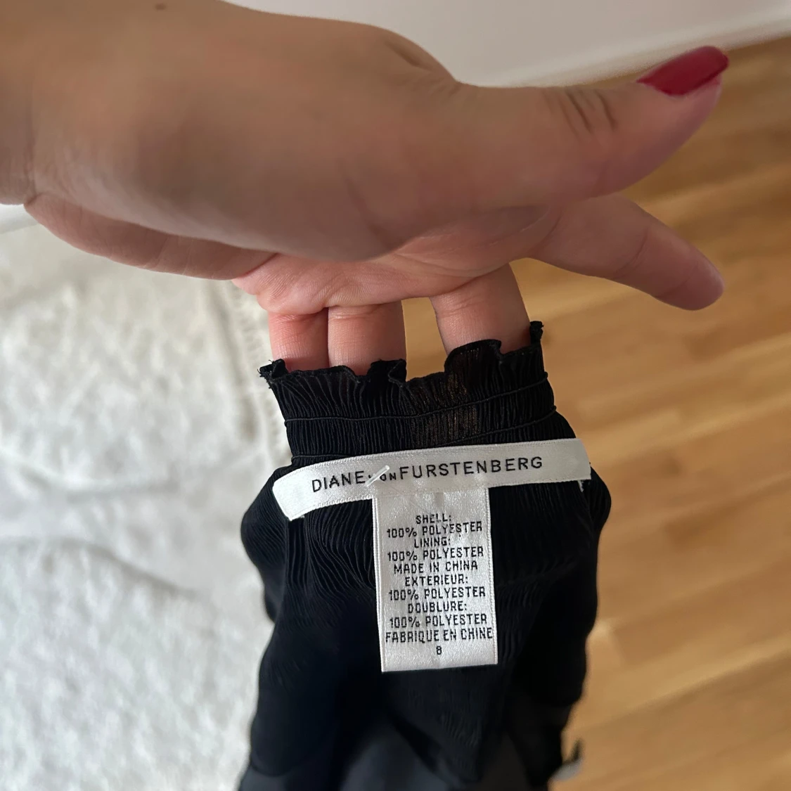 Svart blus från Diane von Furstenberg - 3