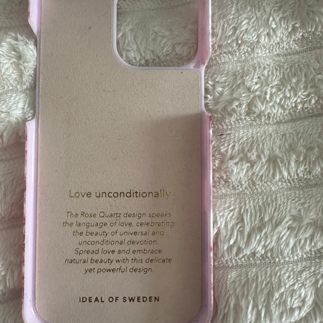 Rosa mobilskal från Ideal of Sweden - 2
