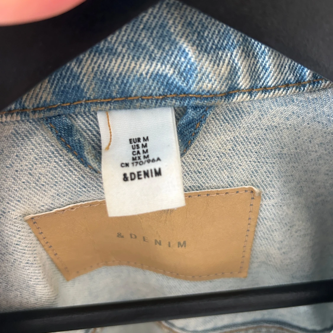 Ljusblå jeansjacka  - 4