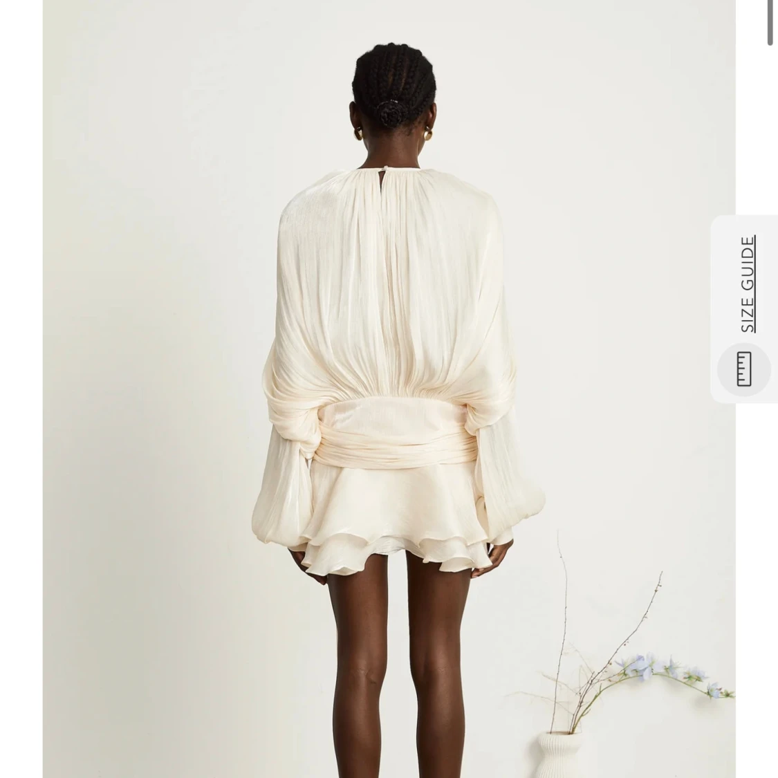 Champagnefärgad klänning miss rosier - 1