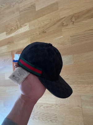 Keps - Storlek L, helt ny med lappar, bästa batchen, frakt 1-3 dagar