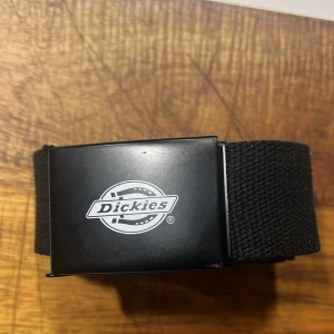Dickies - bälte - Bälte ”one size” 118 cm. Använt ett par gånger.