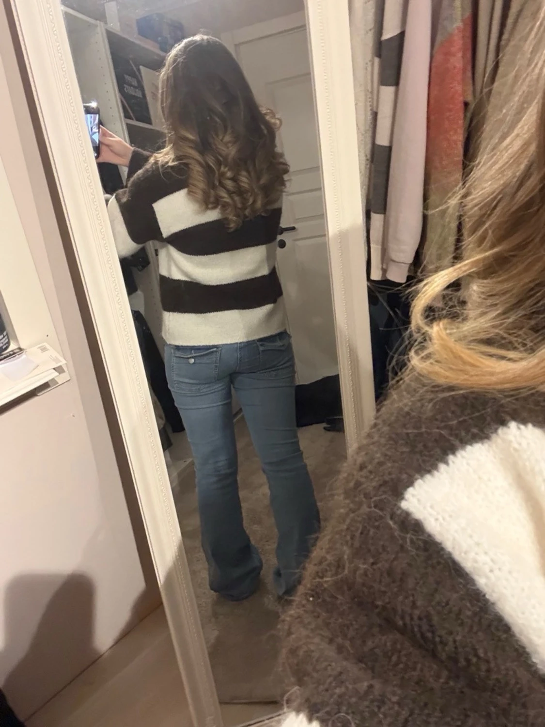 Ljusblå bootcut jeans med fickor - 1