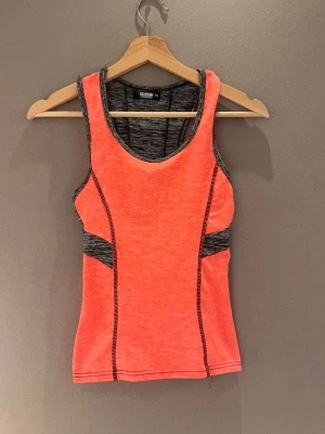 Tränings linne - Så snyggt tränings linne i stolek xs