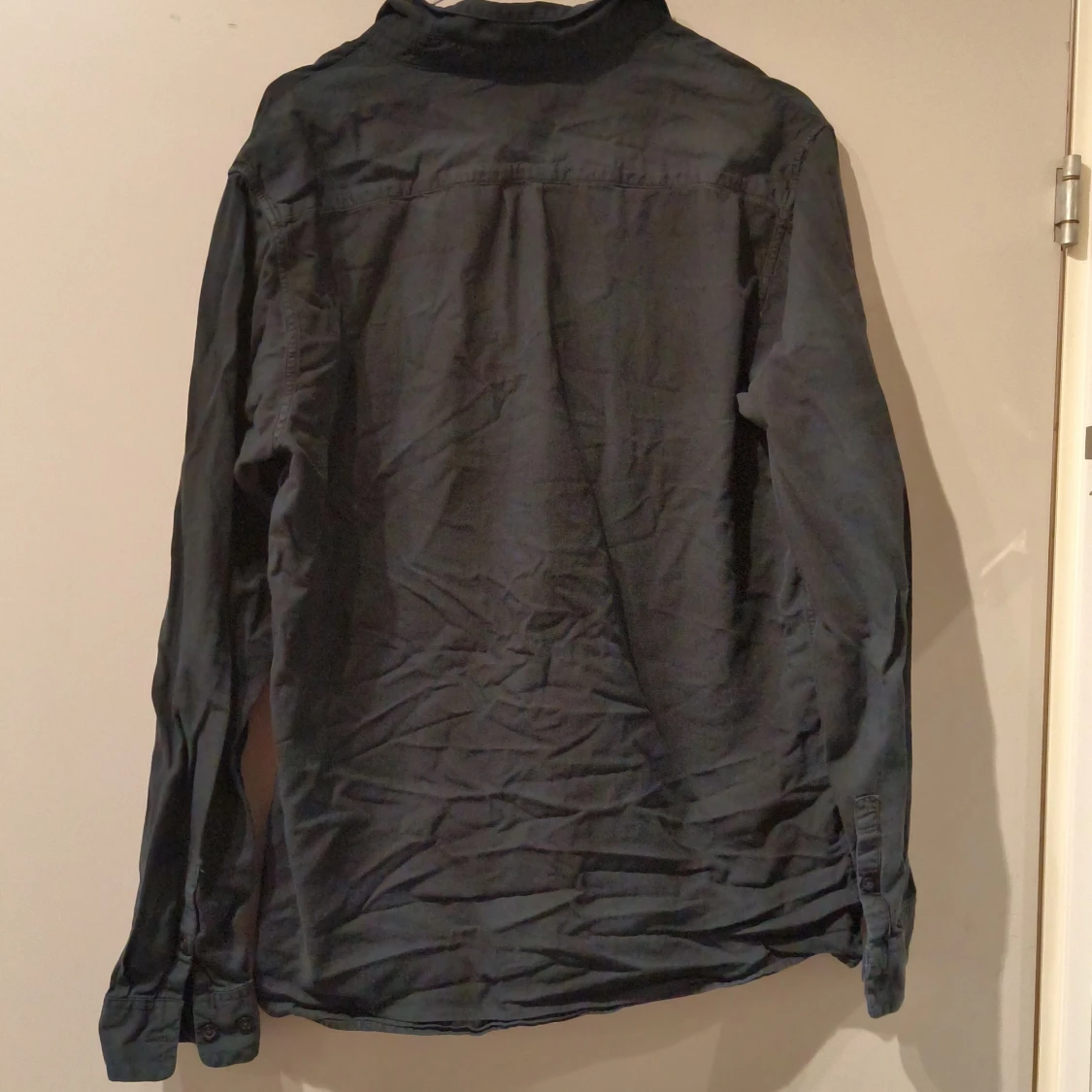 Mörkblå skjorta från Lee, storlek L - 3