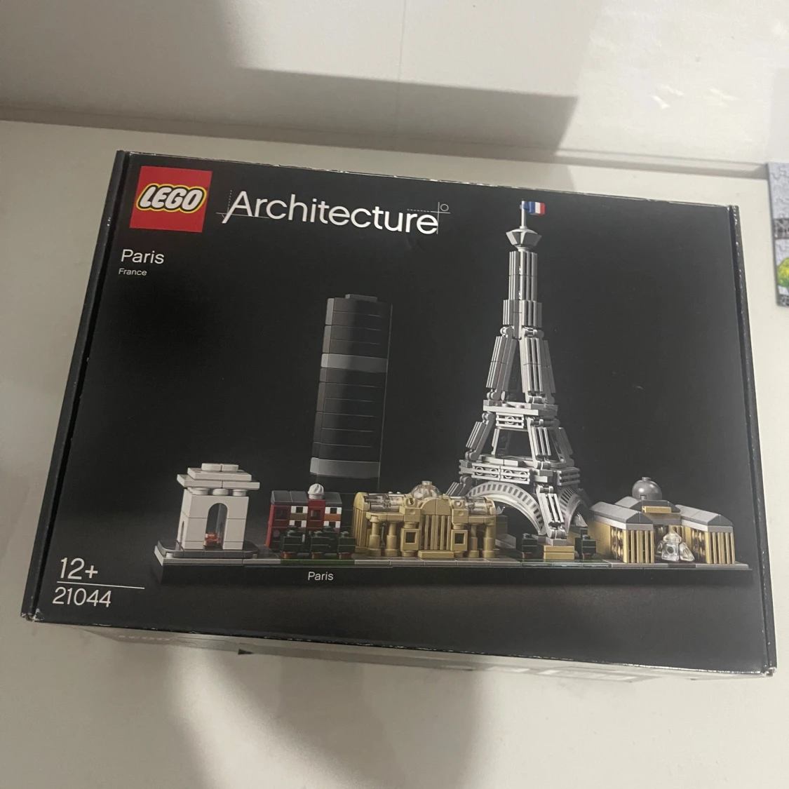 LEGO Architecture Paris 21044