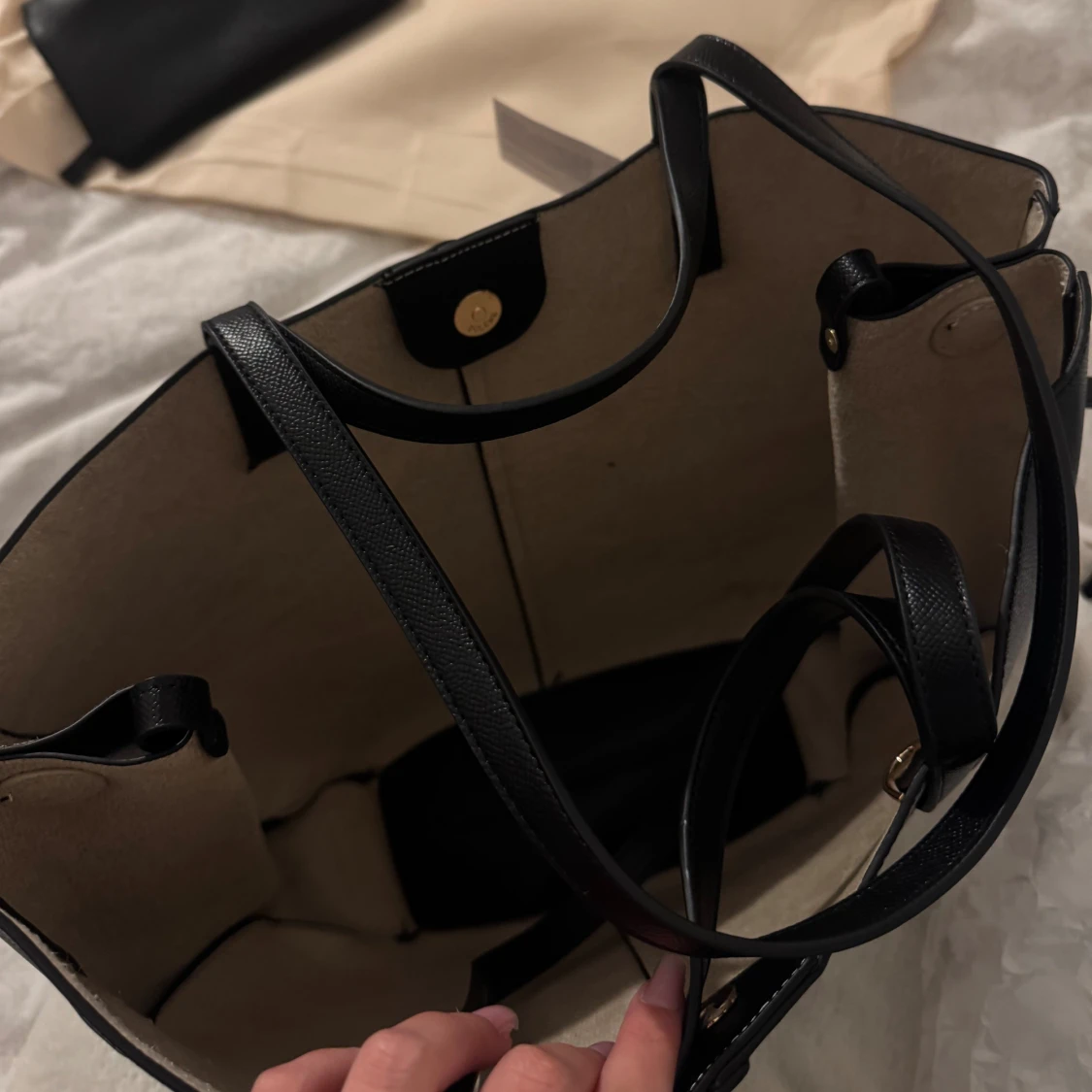 Svart shoppingväska  - 2