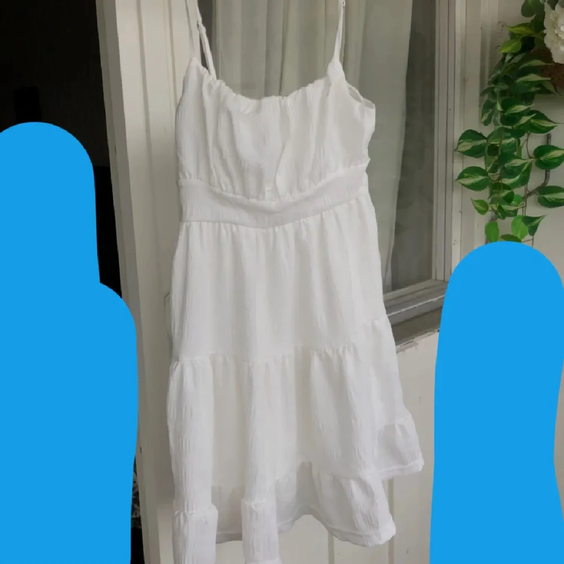 Vit somrig kortklänning 