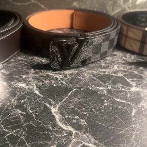 L V Bälte - Möts i Göteborg, helt nytt oanvänt finns flertal inne 