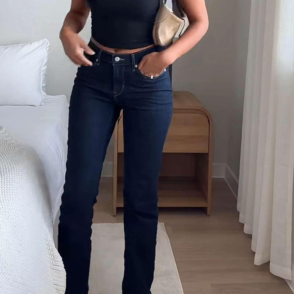 Levi's 725 High-Rise Bootcut Jeans