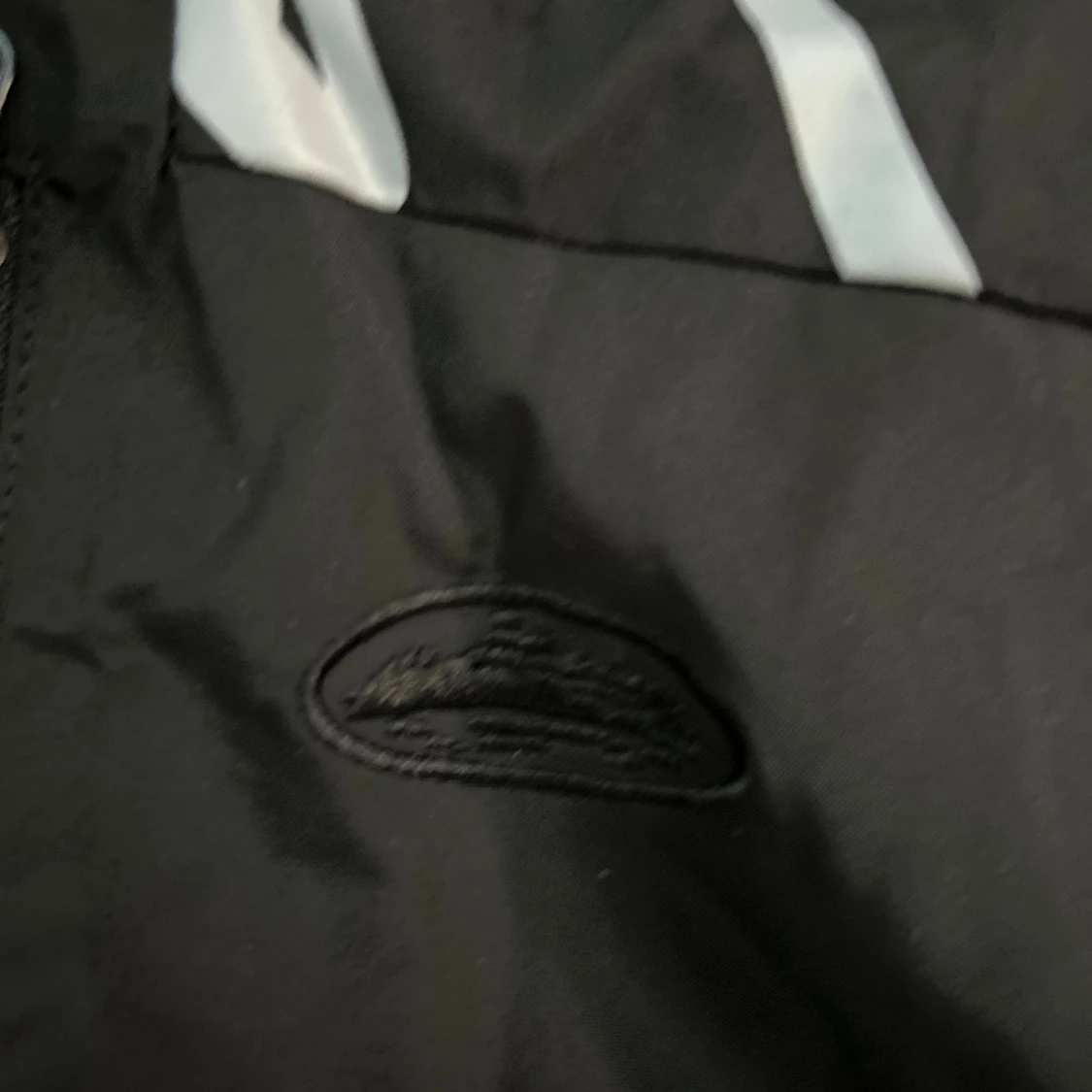 Svart vindjacka från Corteiz - 4