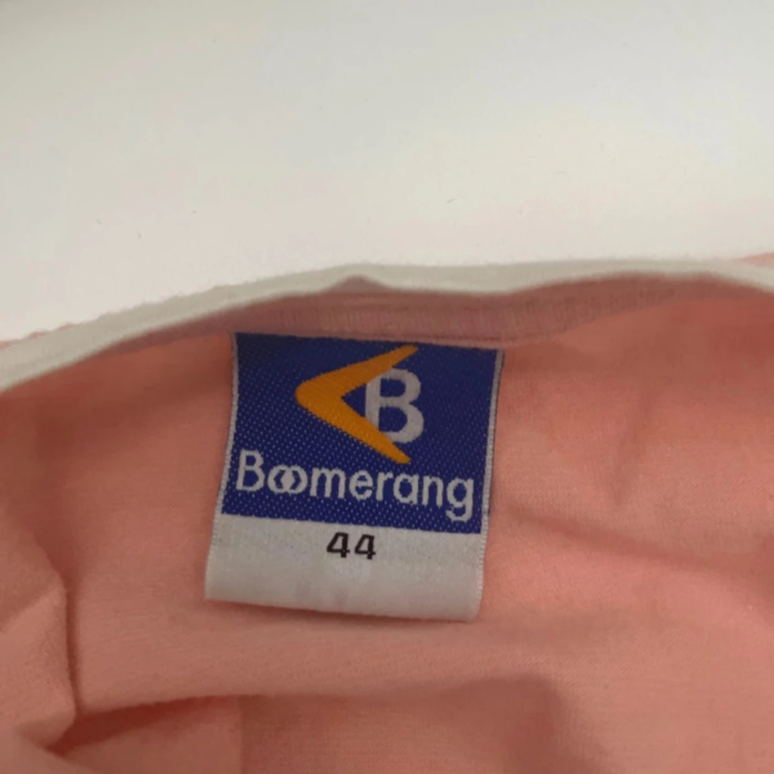 Ljusrosa t-shirt från Boomerang - 1
