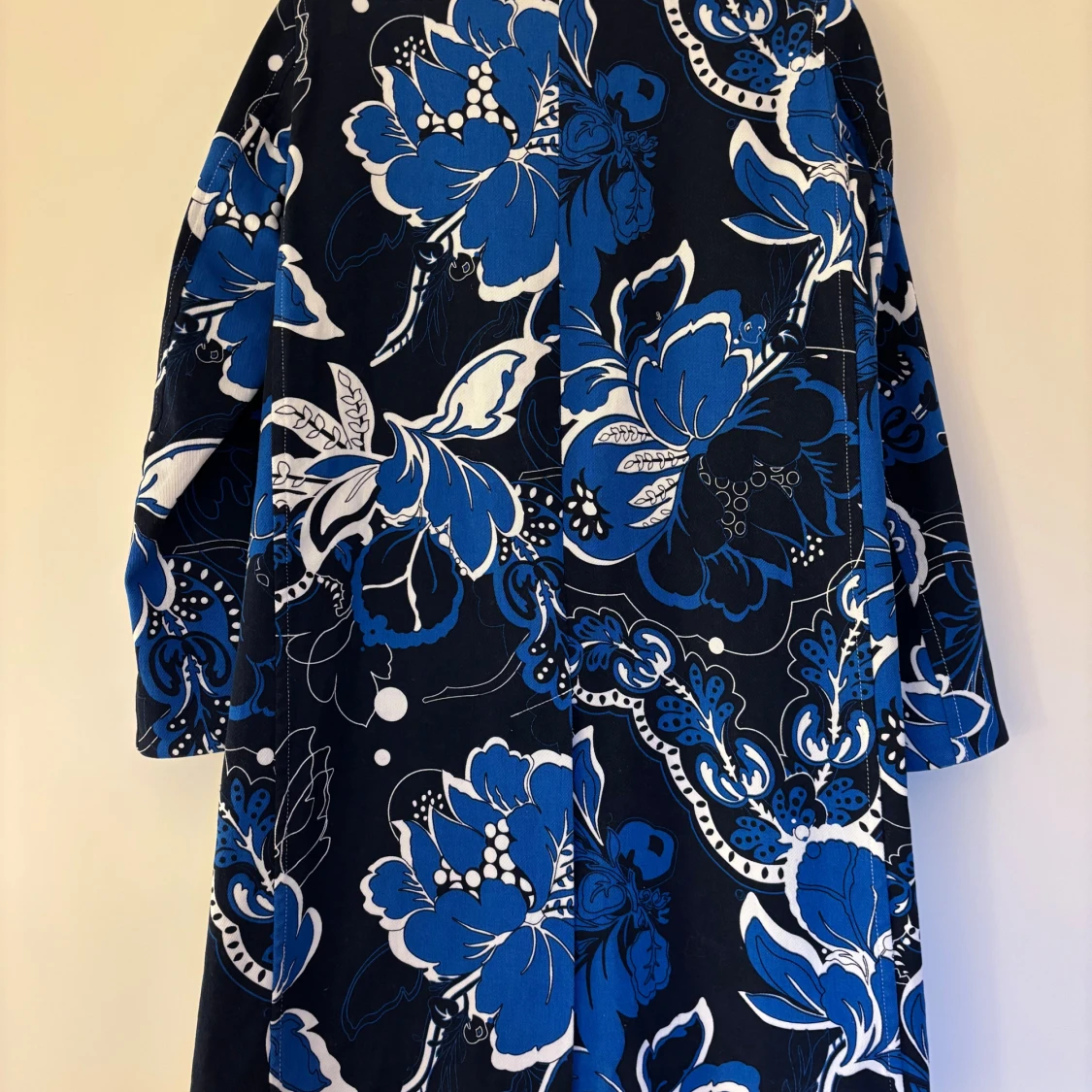 Retroblommig bomullskappa från By Malene Birger - 1