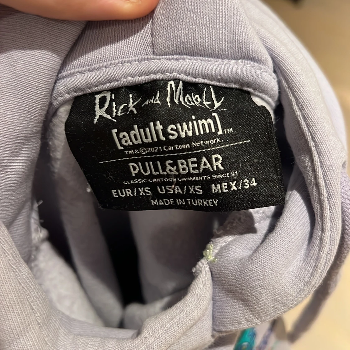 Rick and Morty hoodie från Pull&Bear XS - 2